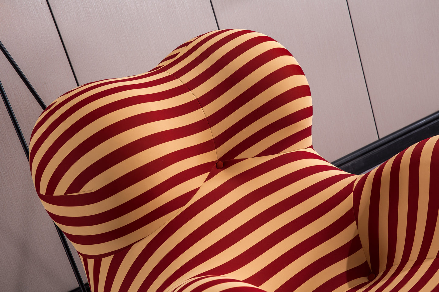 C610L Italian Designer Barrel Chair with Ottoman