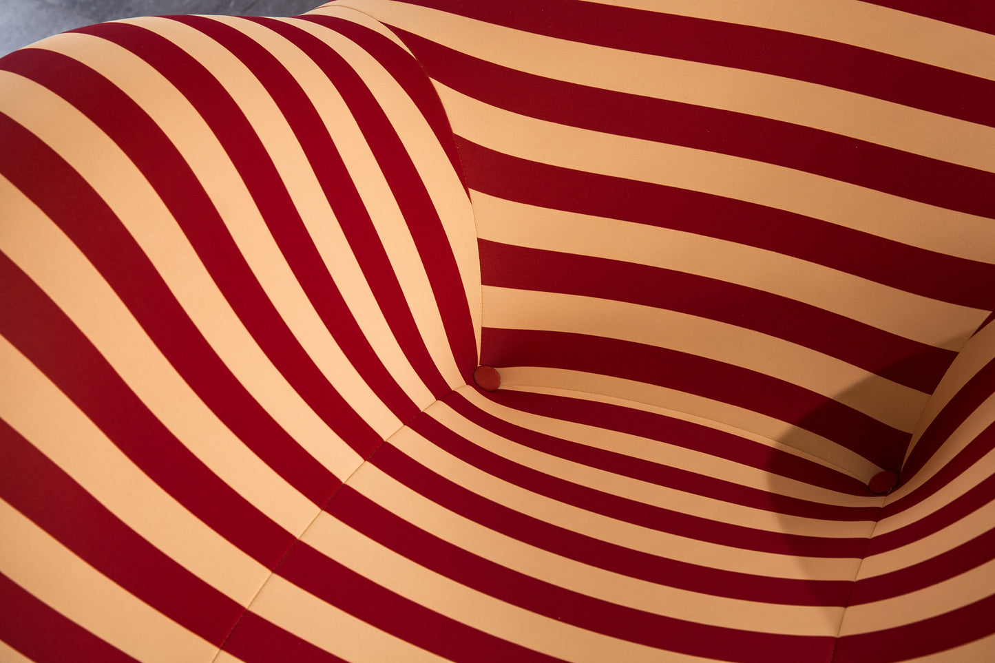 C610L Italian Designer Barrel Chair with Ottoman